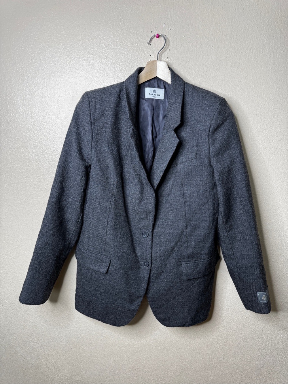 Aritzia Babaton Womens Size 10 Gray 100% Wool Blazer Jacket Two Button Tailored